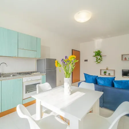 Bluceleste Apartment
