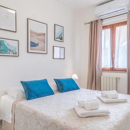 Apartment Bluceleste